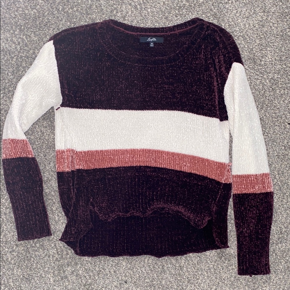 Wine and White Crew Neck Sweater Soft Knit